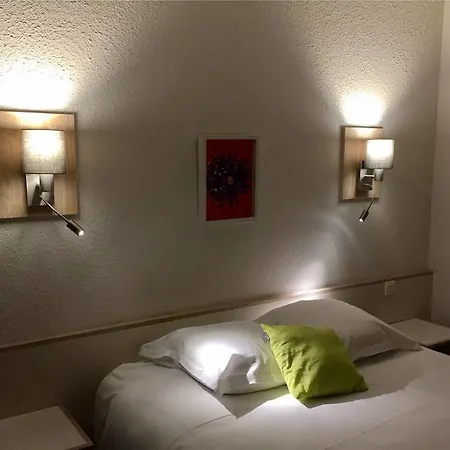 Les Archers Hotel 2*